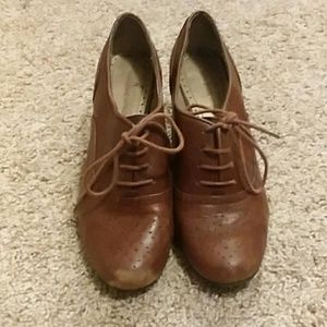 Leather kitten heel lace up booties